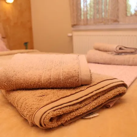 Germanos Apartamento *